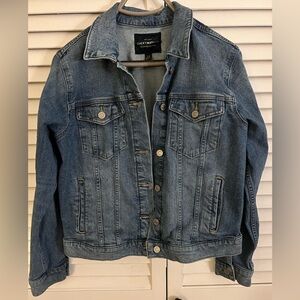 Lucky Brand blue denim jacket, similar classic trucker jackets
